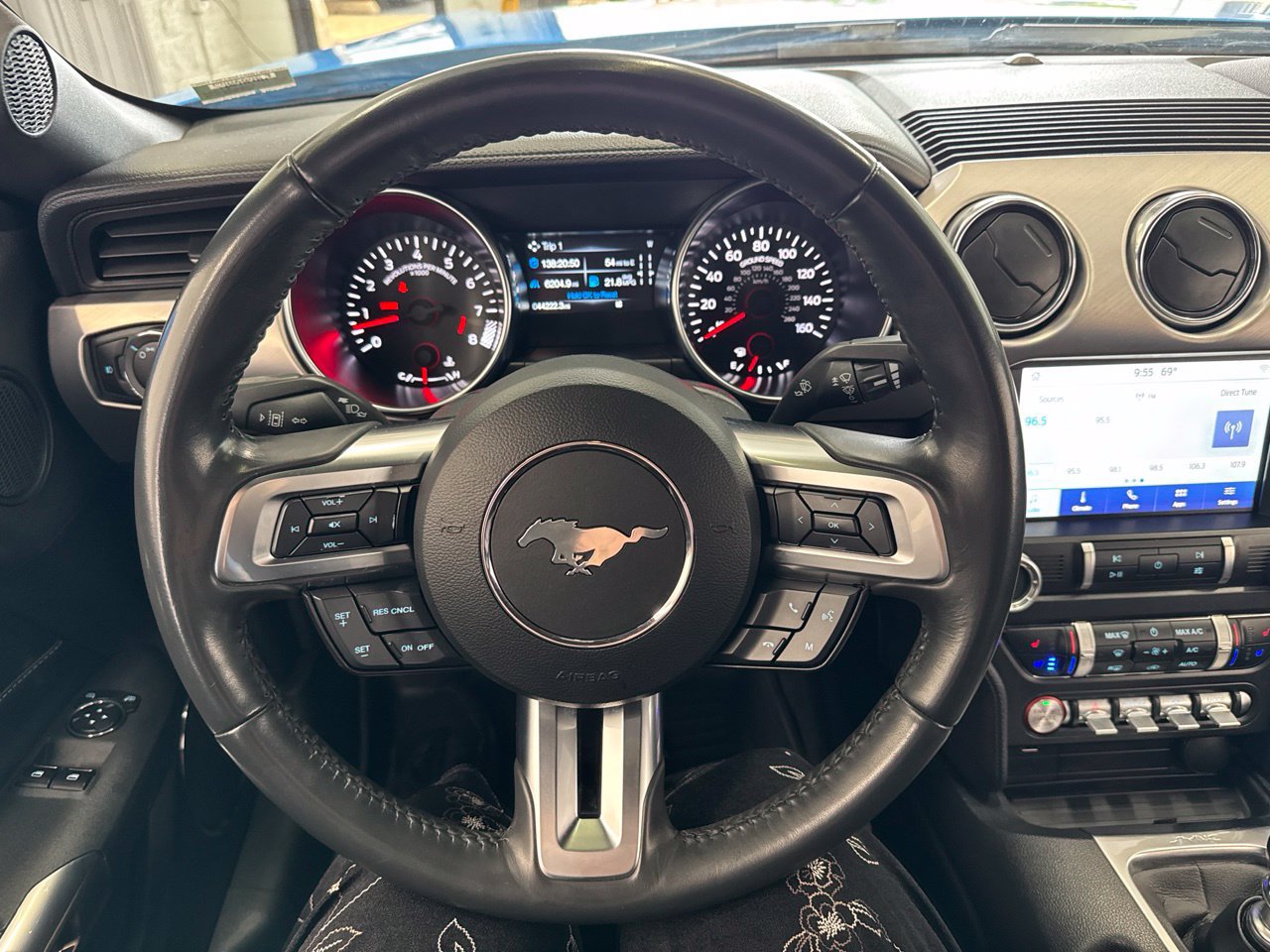 Used 2023 Ford Mustang GT Premium RWD image 18