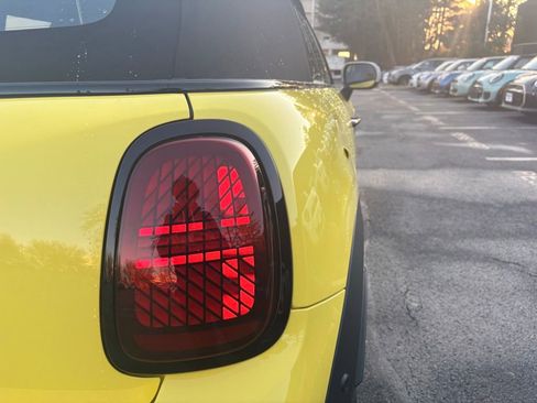 Used 2025 MINI Cooper S FWD image 21