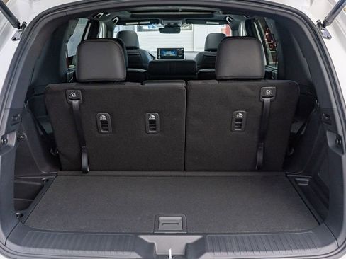 New 2026 Honda Pilot Black Edition image 13