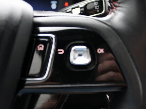 Used 2024 Lincoln Corsair Reserve w/ Equipment Group 201A image 27