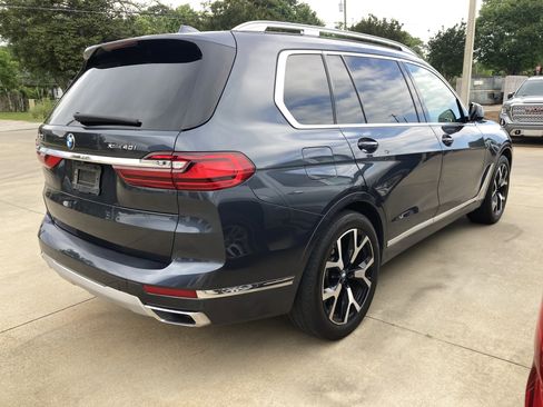 Used 2021 BMW X7 xDrive40i w/ Executive Package AWD/4WD image 2