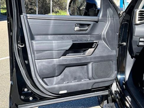 Used 2023 Toyota Tundra Limited image 21