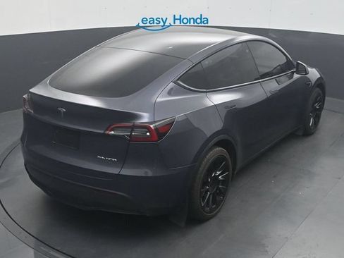 Used 2023 Tesla Model Y Long Range AWD/4WD image 23
