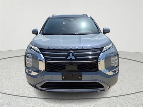 New 2025 Mitsubishi Outlander SEL image 2