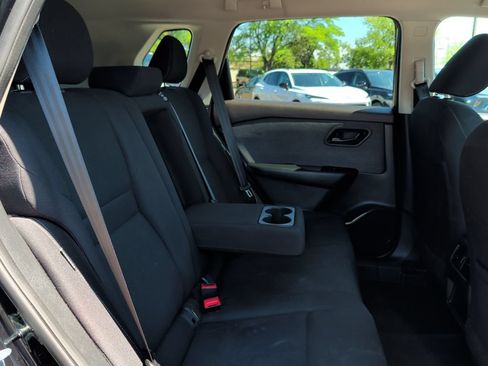 Used 2023 Nissan Rogue S AWD/4WD image 35