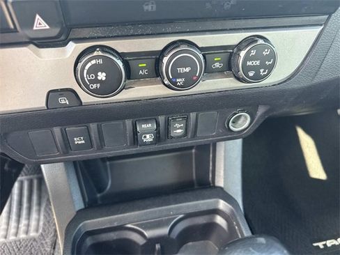 Used 2019 Toyota Tacoma SR5 image 24