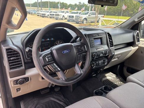 Used 2018 Ford F150 XLT w/ Trailer Tow Package AWD/4WD image 26