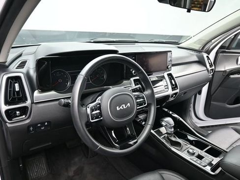 Used 2022 Kia Sorento SX AWD/4WD image 17
