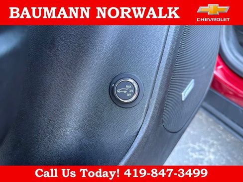Used 2023 Chevrolet Blazer Premier AWD/4WD image 17