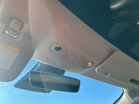 Used 2020 Tesla Model 3 Standard Range image 22