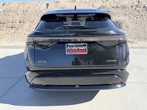 Used 2023 Nissan Ariya FWD image 7