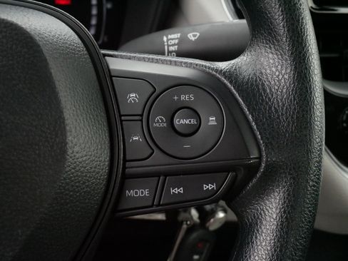 Certified 2026 Toyota Corolla LE FWD image 25