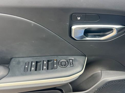 Used 2025 Kia K4 GT-Line image 8