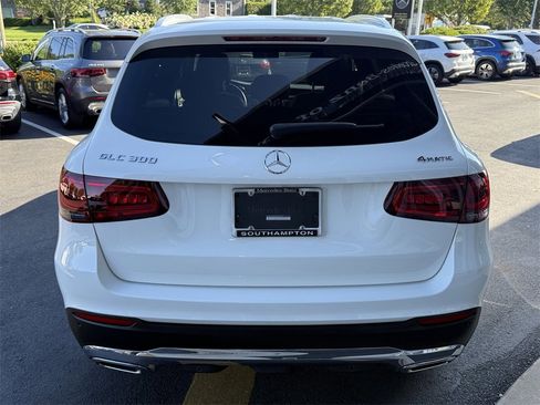 Certified 2022 Mercedes-Benz GLC 300 4MATIC image 8