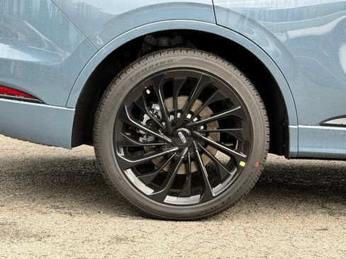 New 2026 Lincoln Aviator Reserve w/ Luxury Package AWD/4WD image 6
