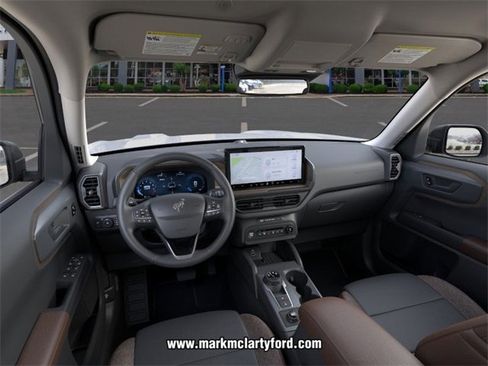 New 2025 Ford Bronco Sport Outer Banks w/ Outer Banks Tech Package+ image 9