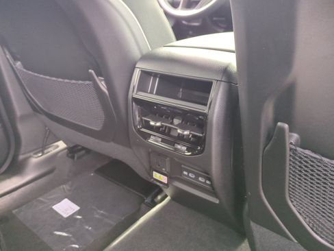 New 2026 Jeep Grand Cherokee Altitude AWD/4WD image 32