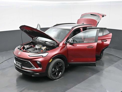 New 2025 Buick Encore GX Sport Touring w/ Advanced Technology Package image 36