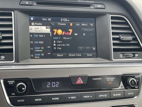 Used 2017 Hyundai Sonata SE image 18