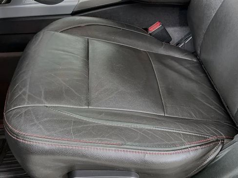 Used 2011 Nissan Titan PRO-4X w/ Pro-4x Technology Pkg image 18