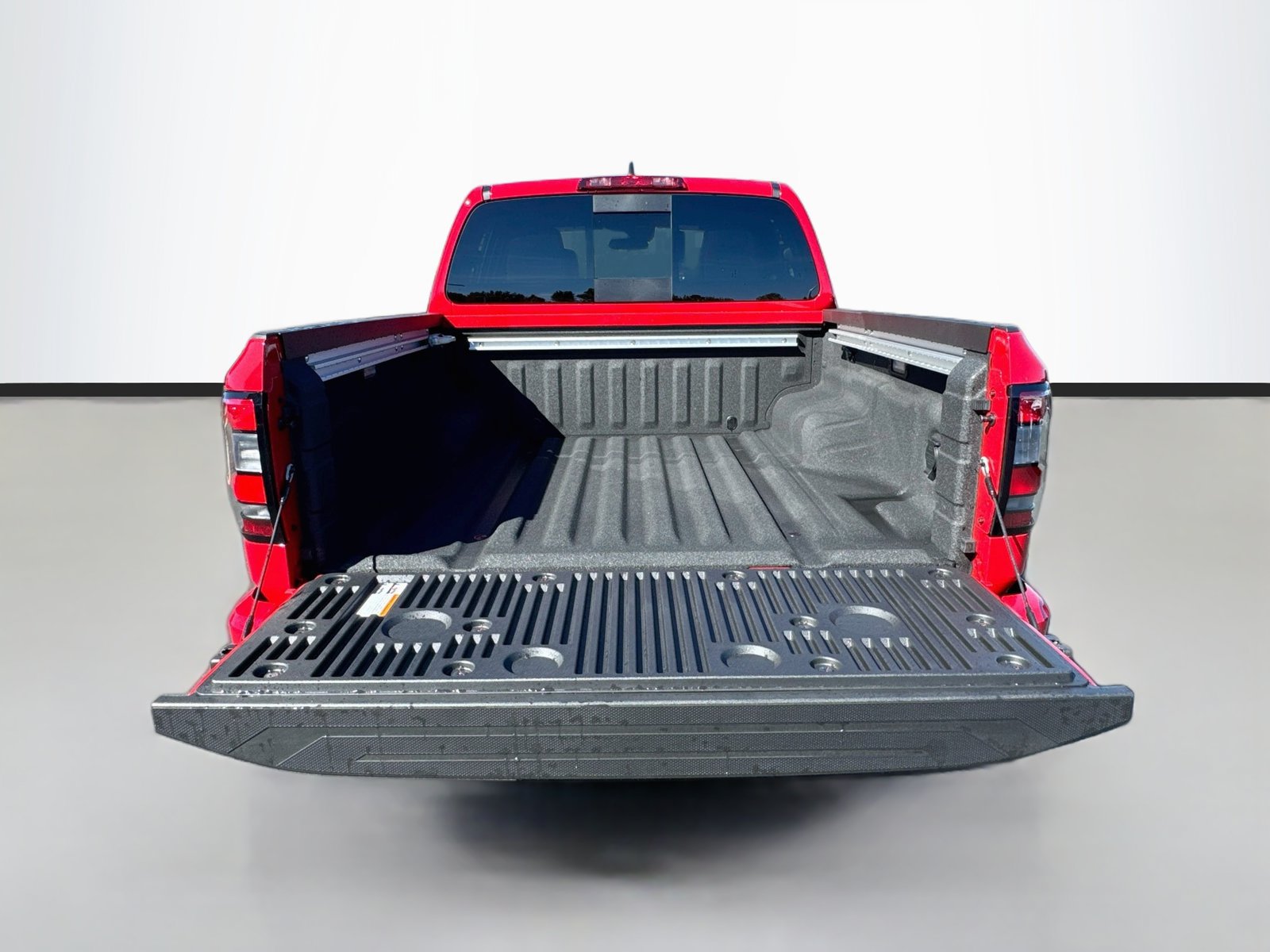 New 2026 Nissan Frontier PRO-4X w/ Pro-4x Convenience Package AWD/4WD image 27