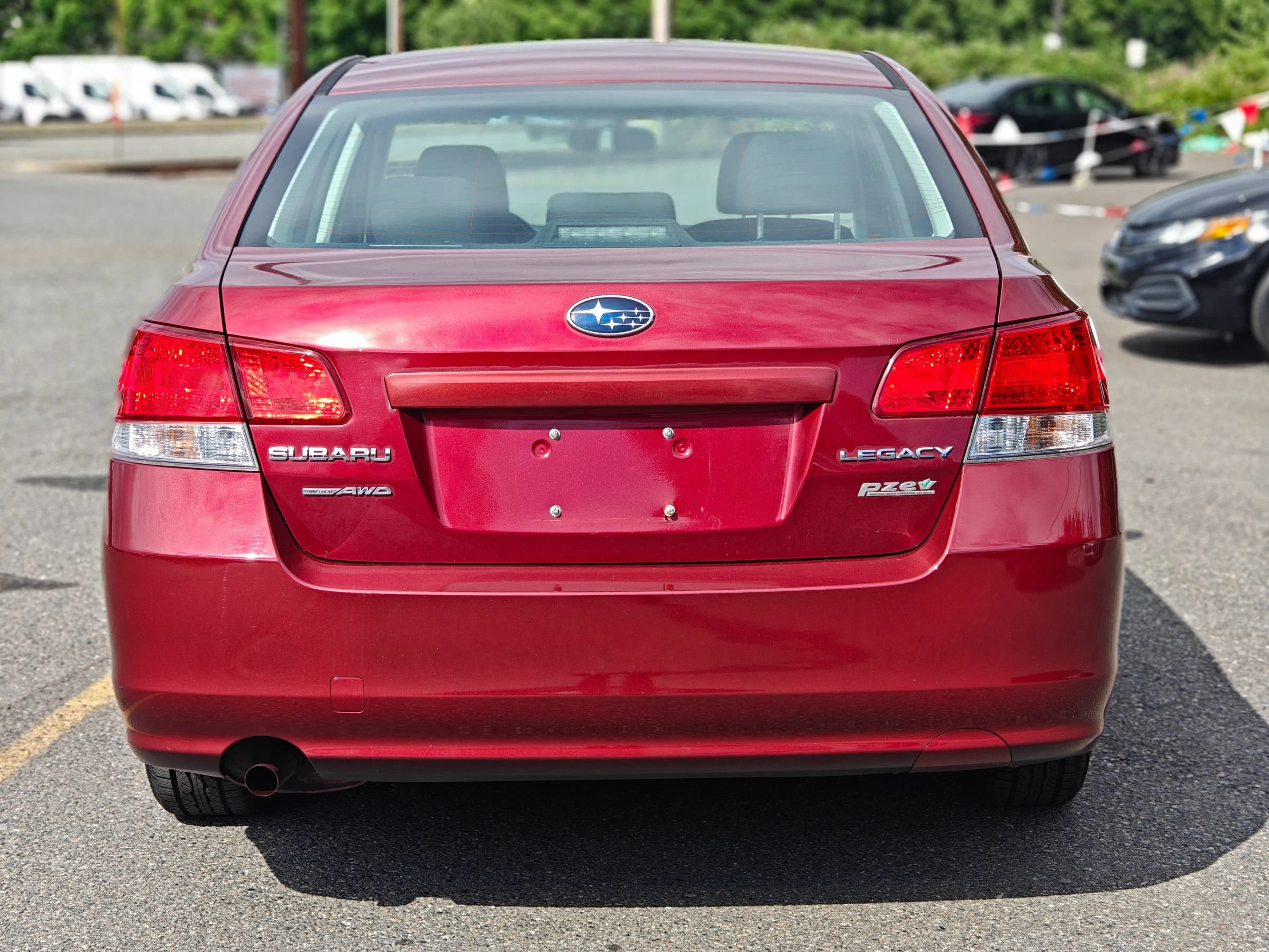 Used 2012 Subaru Legacy 2.5i w/ Alloy Wheel Pkg AWD/4WD image 6