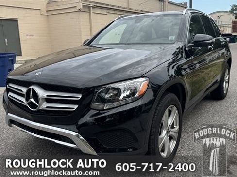 Used 2018 Mercedes-Benz GLC 300 4MATIC image 1