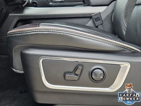 Used 2025 RAM 1500 Laramie image 30