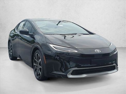 New 2026 Toyota Prius Plug-In Hybrid FWD image 4