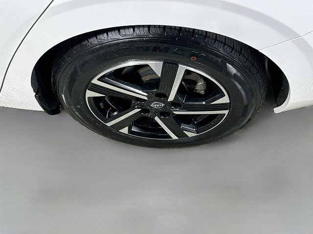 Used 2024 Nissan Sentra SV FWD image 28