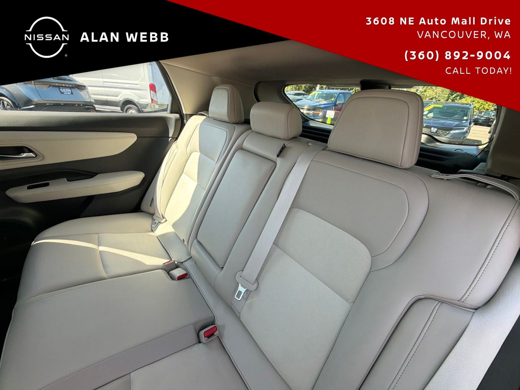 Used 2023 Nissan Ariya FWD image 29