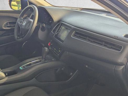 Used 2021 Honda HR-V EX image 21