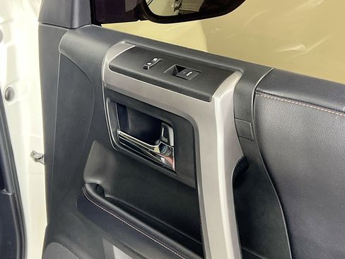 Used 2019 Toyota 4Runner Limited image 32