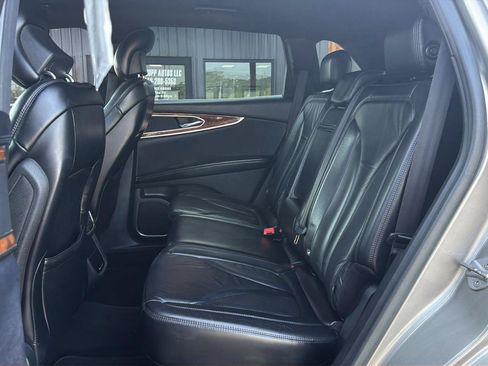 Used 2016 Lincoln MKX Select AWD/4WD image 14
