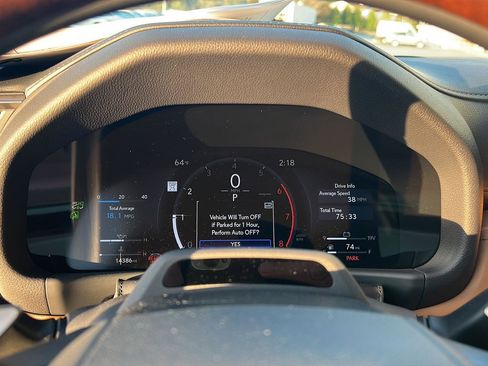 Certified 2025 Lexus LX 600 4WD w/ Accessory Package (Z1) image 24