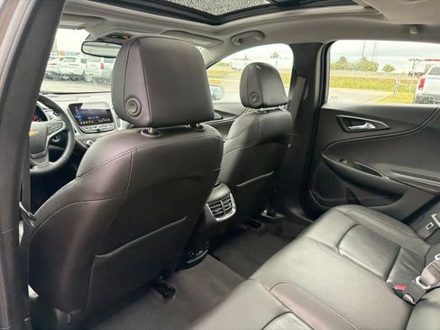 Used 2024 Chevrolet Malibu LT FWD image 13