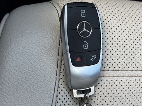 Used 2020 Mercedes-Benz GLE 350 4MATIC image 43