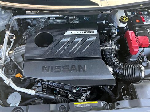 Used 2022 Nissan Rogue SV FWD image 32