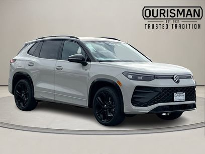 New 2026 Volkswagen Tiguan SE R-Line