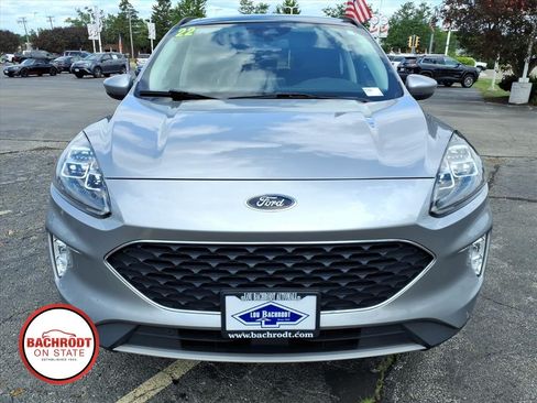 Used 2022 Ford Escape Titanium w/ Class II Trailer Tow Package AWD/4WD image 2