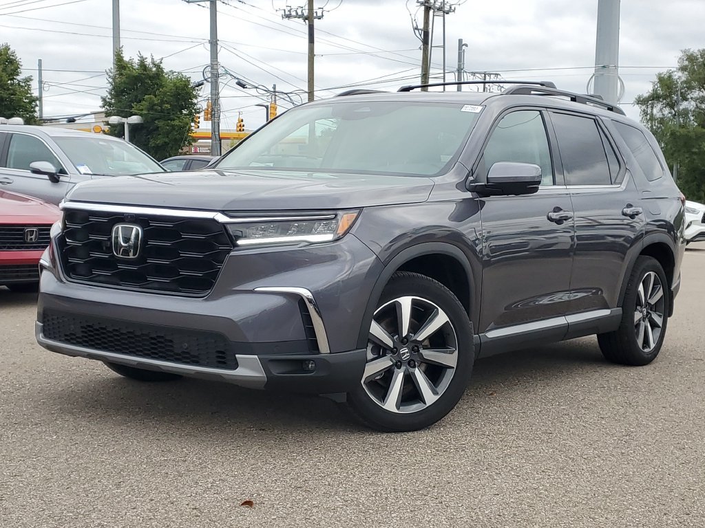 Certified 2025 Honda Pilot Elite image 37