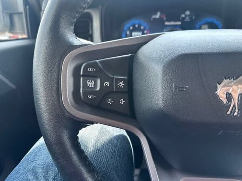 Used 2025 Ford Bronco Badlands AWD/4WD image 43