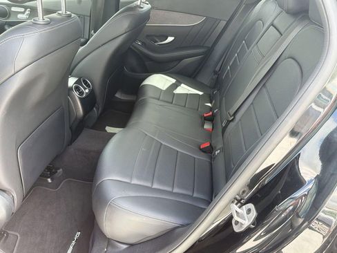 Used 2022 Mercedes-Benz GLC 300 4MATIC image 15