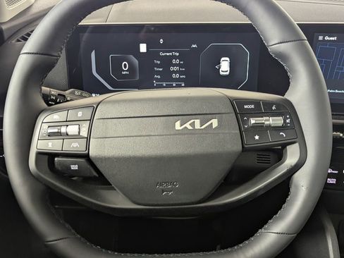 New 2026 Kia Sportage SX FWD image 16