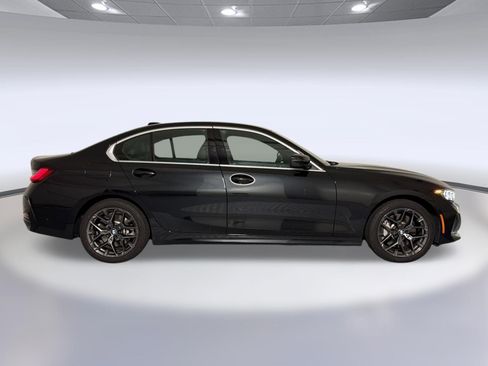 Used 2025 BMW 330i Sedan RWD image 8
