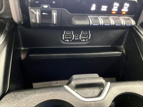 Used 2023 RAM 1500 Laramie AWD/4WD image 26