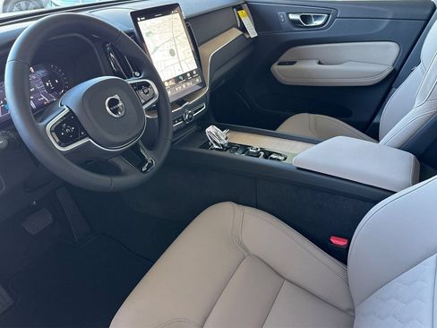 Used 2026 Volvo XC60 B5 Plus w/ Climate Package AWD/4WD image 13