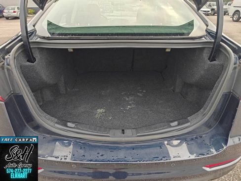 Used 2020 Ford Fusion SE FWD image 18