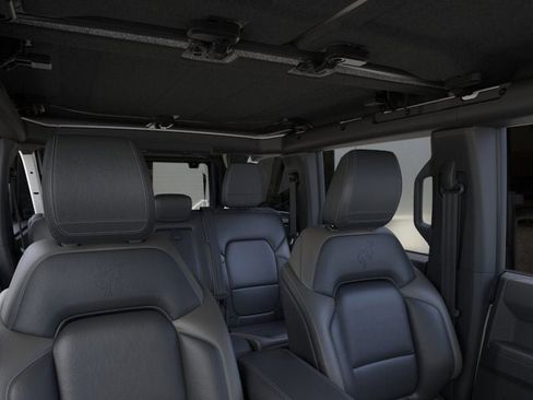 New 2025 Ford Bronco Outer Banks image 12