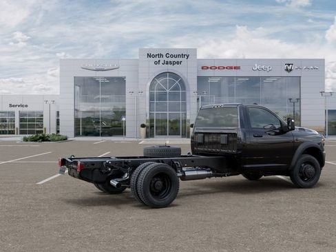 New 2025 RAM 4500 Tradesman AWD/4WD image 4